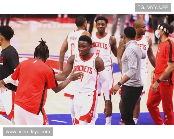 奥拉迪波无球跑动制造空位，三分效率显著提升