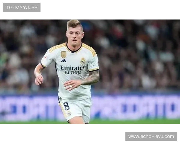 维尔茨 vs 克罗斯：中场组织核心的传承与差异